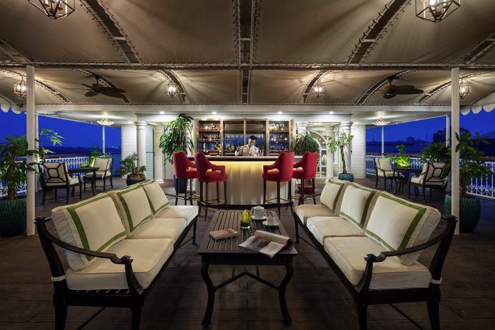 Outdoor Lounge